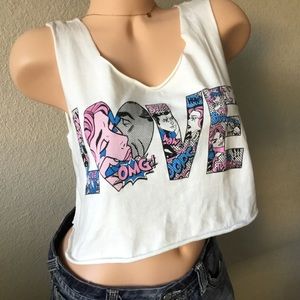 Comic Art “LOVE” Crop Tank Top - Small